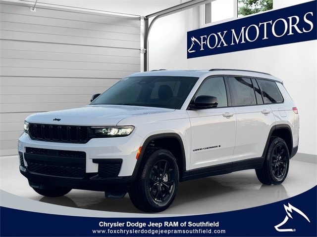 2025 Jeep Grand Cherokee L Altitude's photo