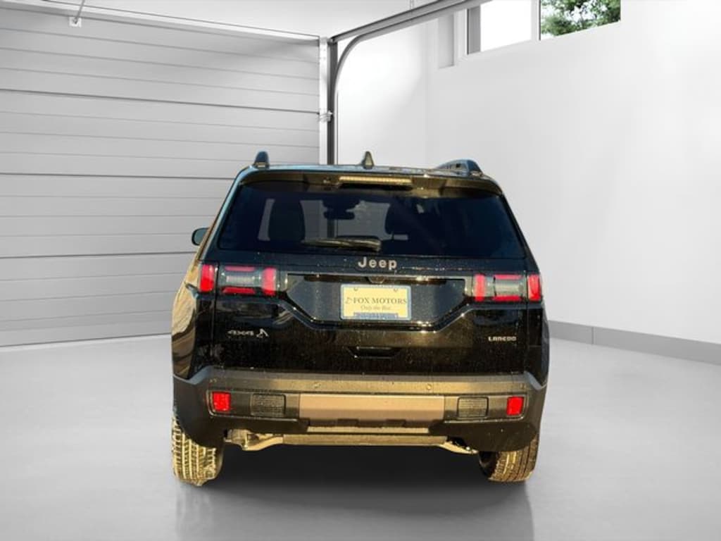 Used 2026 Jeep Cherokee Laredo SUV