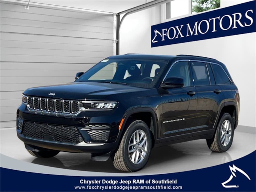 New 2025 Jeep Grand Cherokee LAREDO X 4X4 Sport Utility