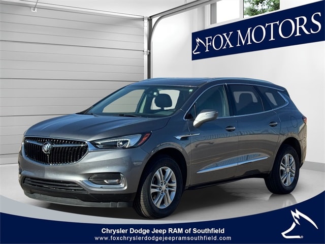 2020 Buick Enclave Essence's photo