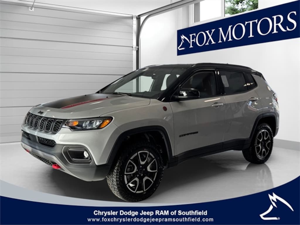 Used 2026 Jeep Compass Trailhawk SUV