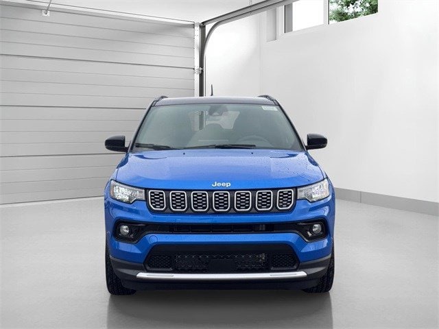 Used 2025 Jeep Compass Limited with VIN 3C4NJDCN6ST588090 for sale in Southfield, MI