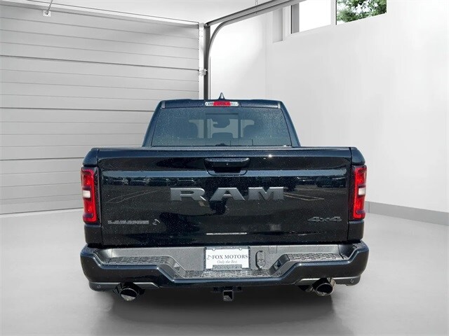 2026 Ram 1500 Laramie photo 3