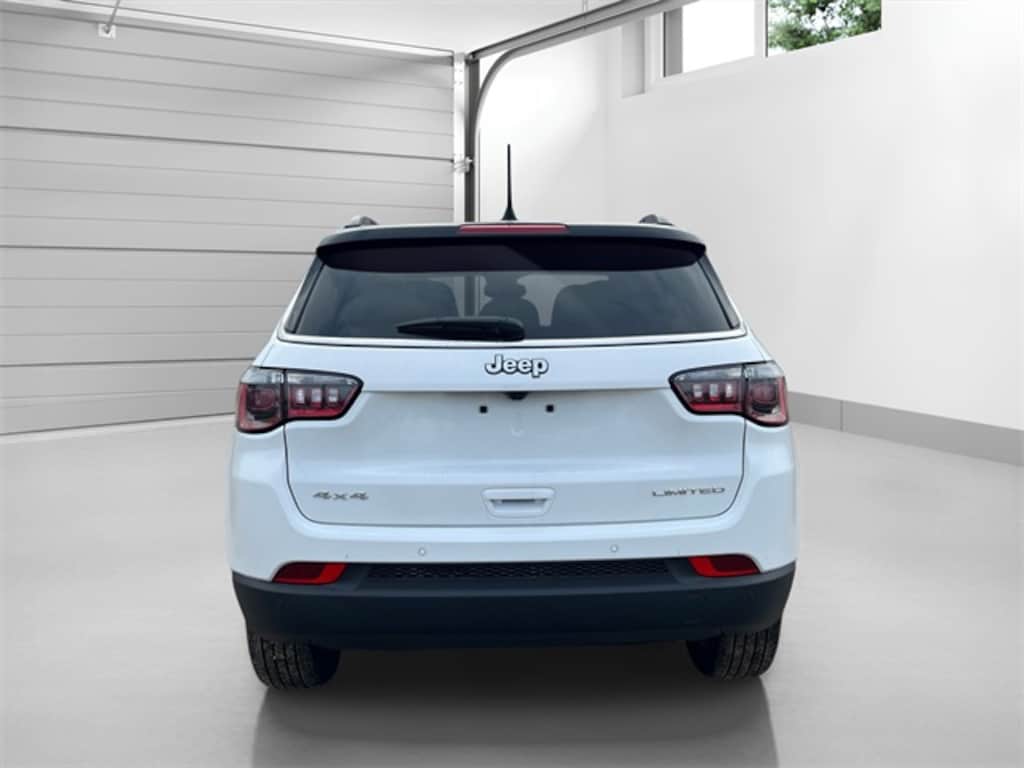 Used 2026 Jeep Compass Limited SUV
