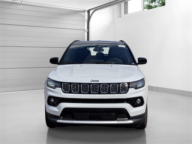 Used 2025 Jeep Compass Limited with VIN 3C4NJDCN5ST585505 for sale in Southfield, MI