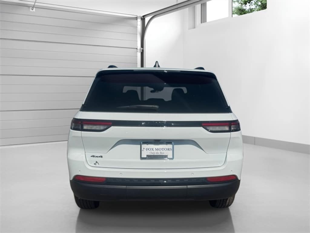 Used 2025 Jeep Grand Cherokee Altitude X SUV