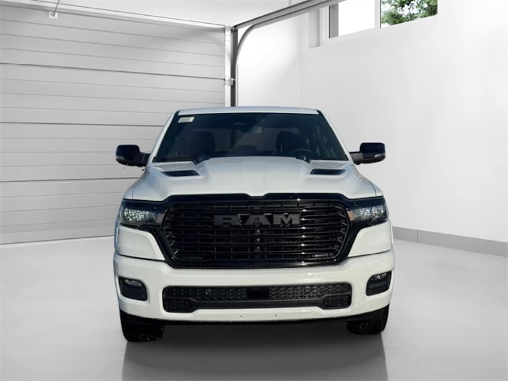 New 2026 Ram 1500 LARAMIE CREW CAB 4X4 5'7 BOX Pickup