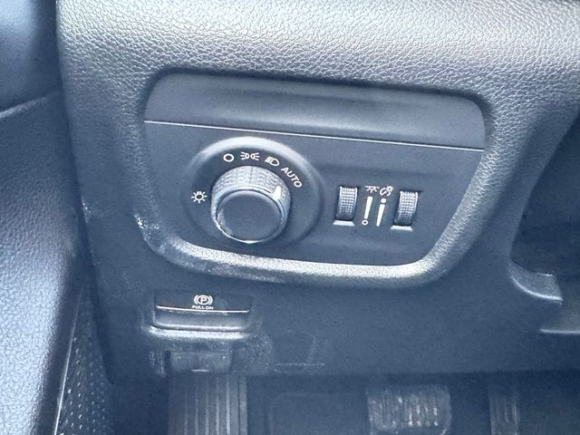 2026 Jeep Grand Cherokee Laredo - Photo 25