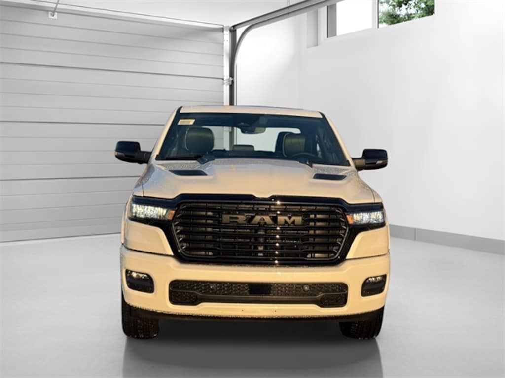 New 2026 Ram 1500 LARAMIE CREW CAB 4X4 5'7 BOX Pickup