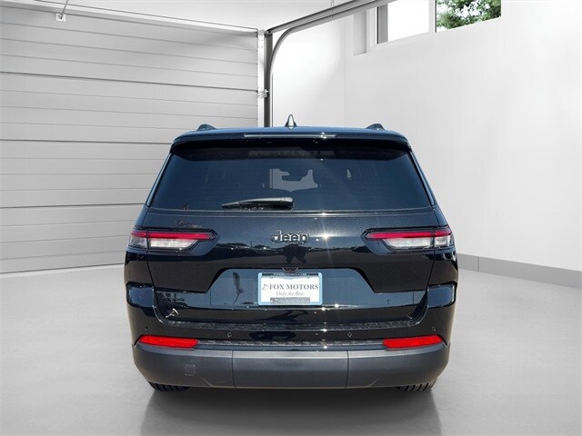 2025 Jeep Grand Cherokee Altitude X photo 3