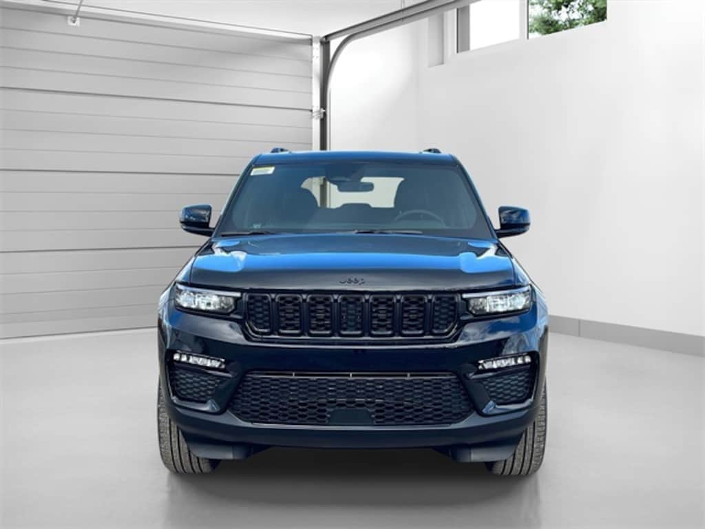 Used 2025 Jeep Grand Cherokee Limited SUV