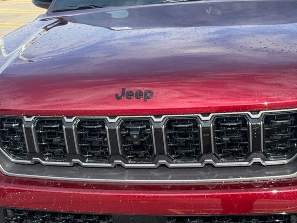 Used 2026 Jeep Grand Cherokee Limited SUV