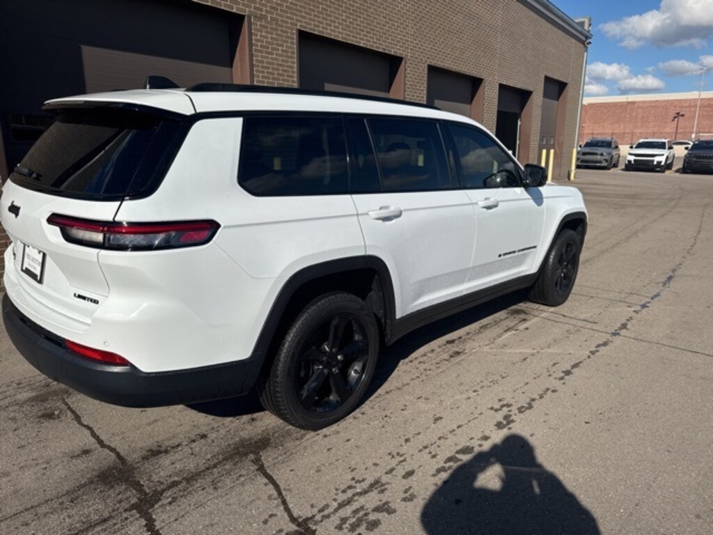 Certified 2023 Jeep Grand Cherokee L Limited SUV