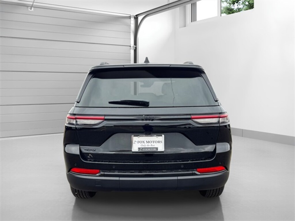 Used 2025 Jeep Grand Cherokee Altitude X SUV