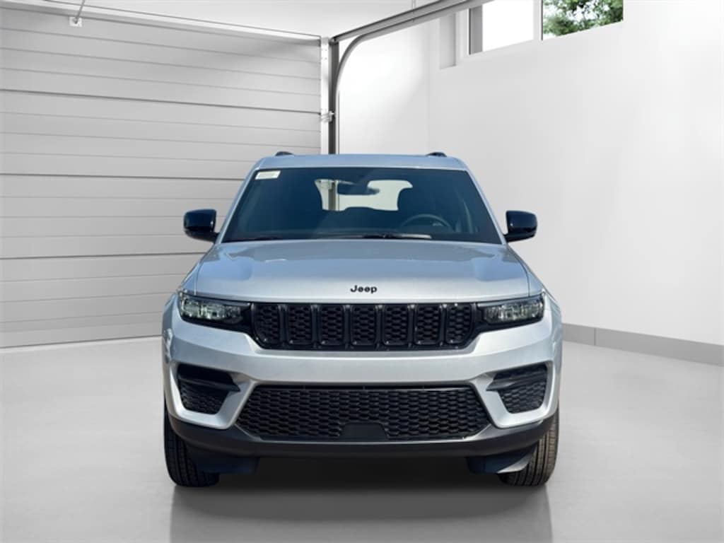 New 2025 Jeep Grand Cherokee ALTITUDE X 4X4 Sport Utility