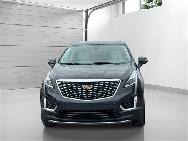 2023 Cadillac XT5 Premium Luxury photo 2