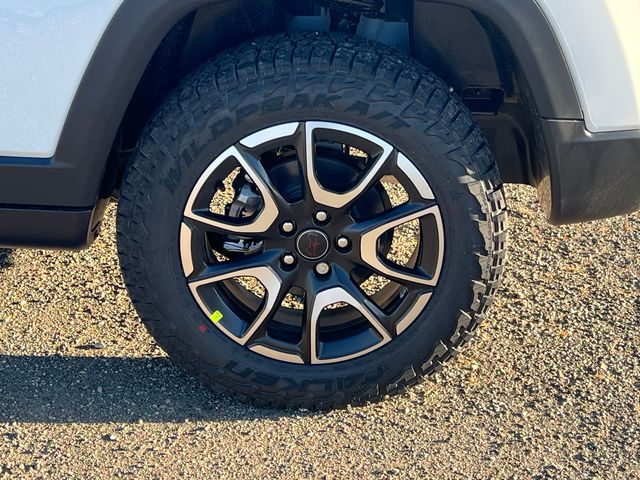 2026 Jeep Compass Trailhawk - Photo 11