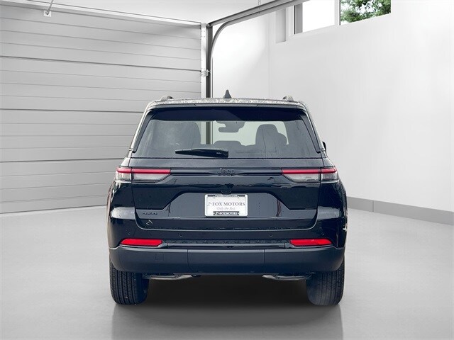 2025 Jeep Grand Cherokee Altitude X photo 3