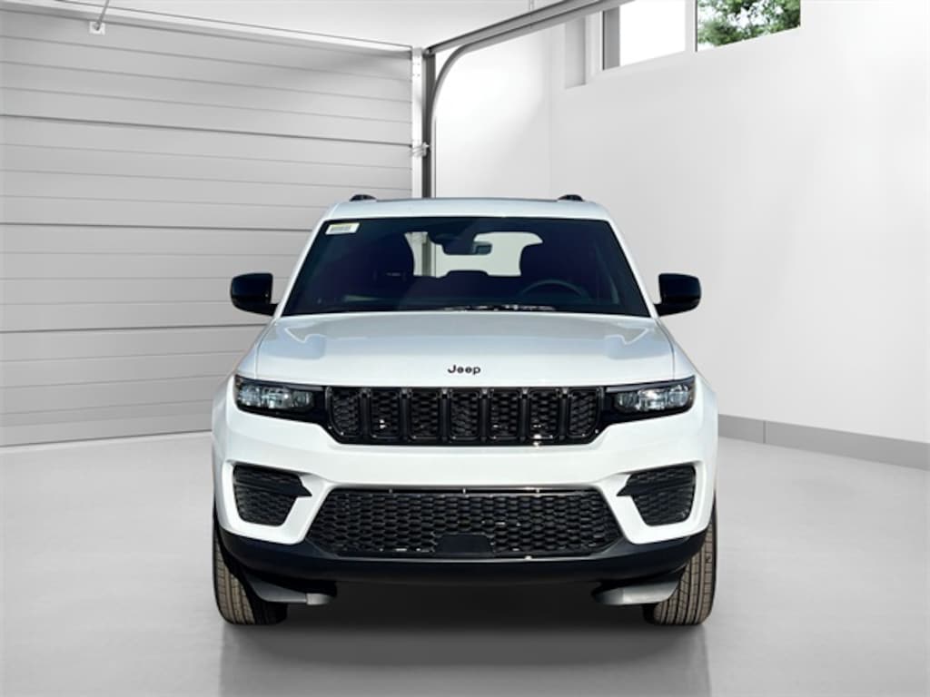 New 2025 Jeep Grand Cherokee ALTITUDE X 4X4 Sport Utility