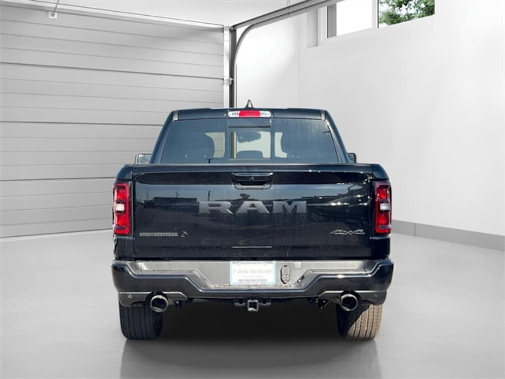 New 2026 Ram 1500 BIG HORN CREW CAB 4X4 5'7 BOX Pickup