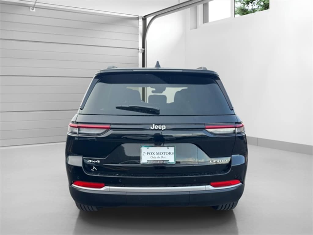 New 2026 Jeep Grand Cherokee LIMITED 4X4 Sport Utility