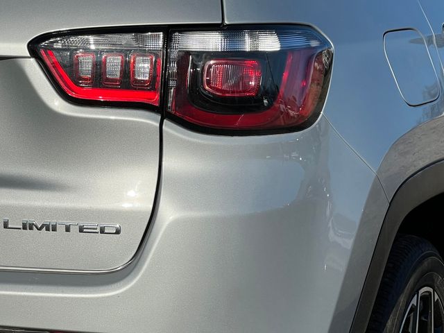 2026 Jeep Compass Limited - Photo 7