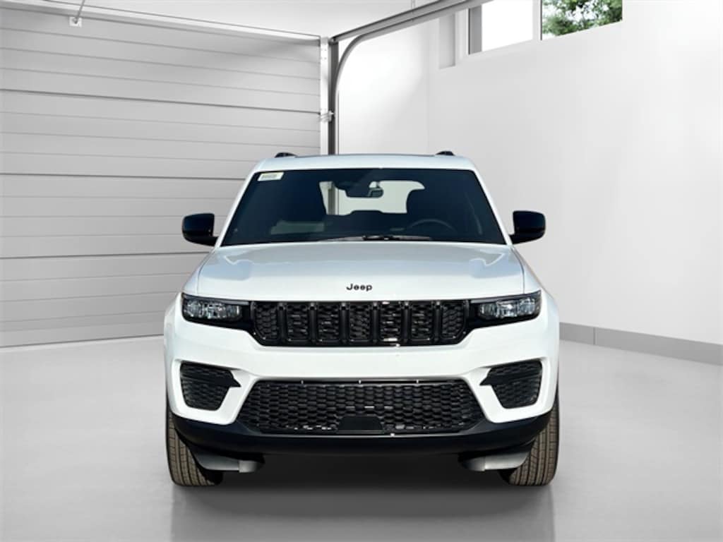 New 2025 Jeep Grand Cherokee ALTITUDE X 4X4 Sport Utility