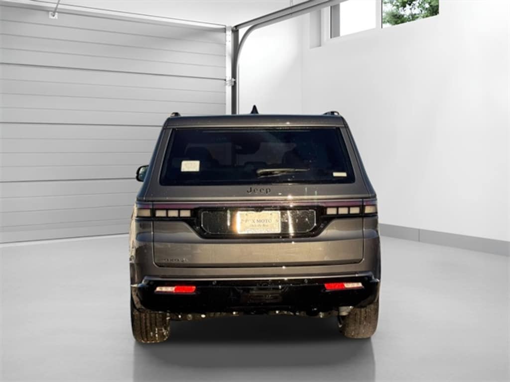 New 2026 Jeep Grand Wagoneer LIMITED ALTITUDE 4X4 Sport Utility