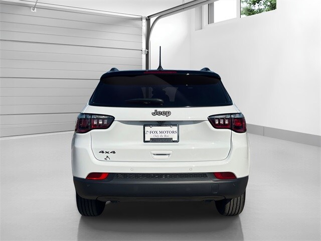 2026 Jeep Compass Limited Altitude photo 3