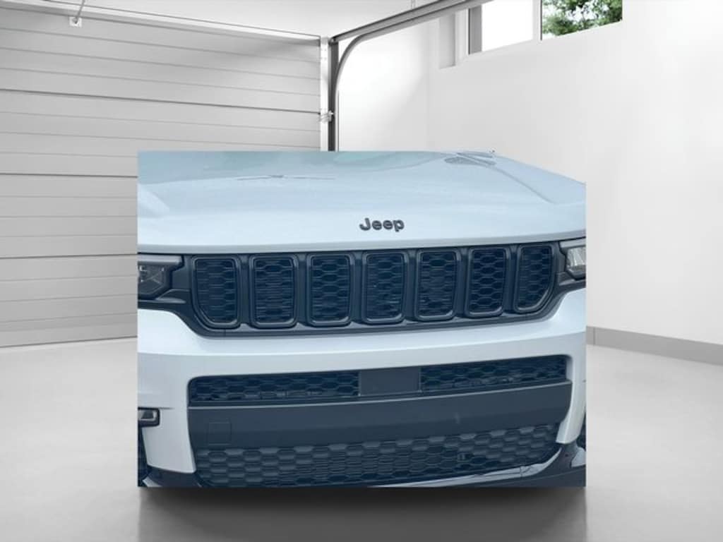 Used 2025 Jeep Grand Cherokee L Limited SUV