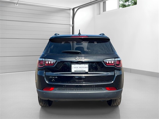 2026 Jeep Compass Limited Altitude photo 3