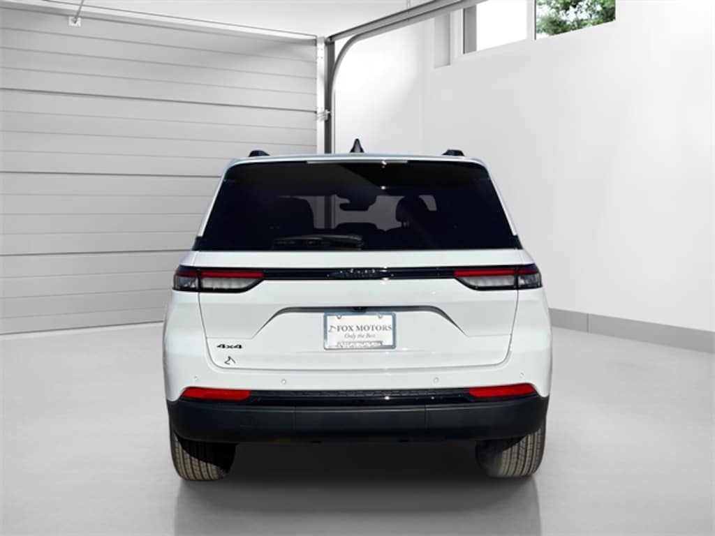 New 2025 Jeep Grand Cherokee ALTITUDE X 4X4 Sport Utility