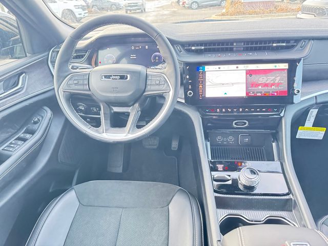 2026 Jeep Grand Cherokee Laredo - Photo 12