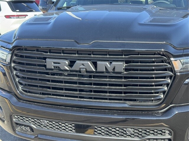 2026 Ram 1500 Laramie photo 4