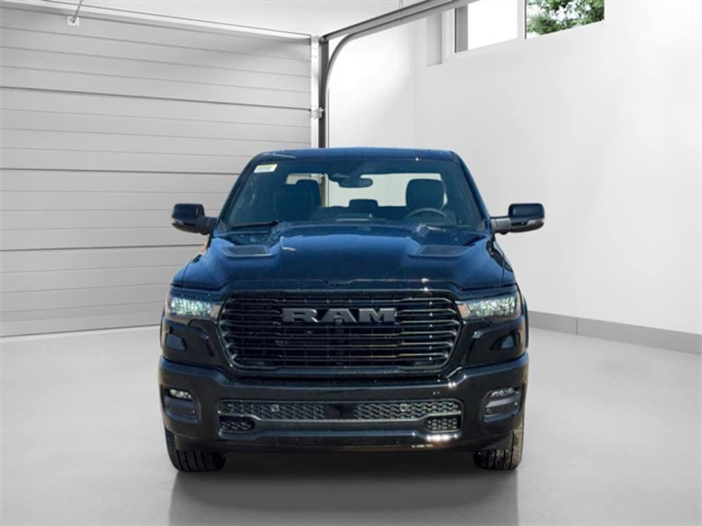 New 2026 Ram 1500 LARAMIE CREW CAB 4X4 5'7 BOX Pickup