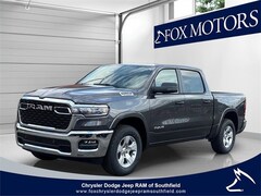 2025 Ram 1500 BIG HORN CREW CAB 4X4 5'7 BOX Pickup