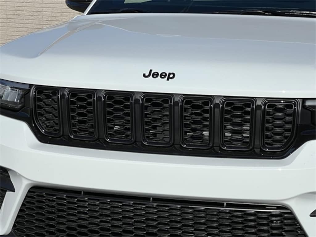 New 2025 Jeep Grand Cherokee ALTITUDE X 4X4 Sport Utility