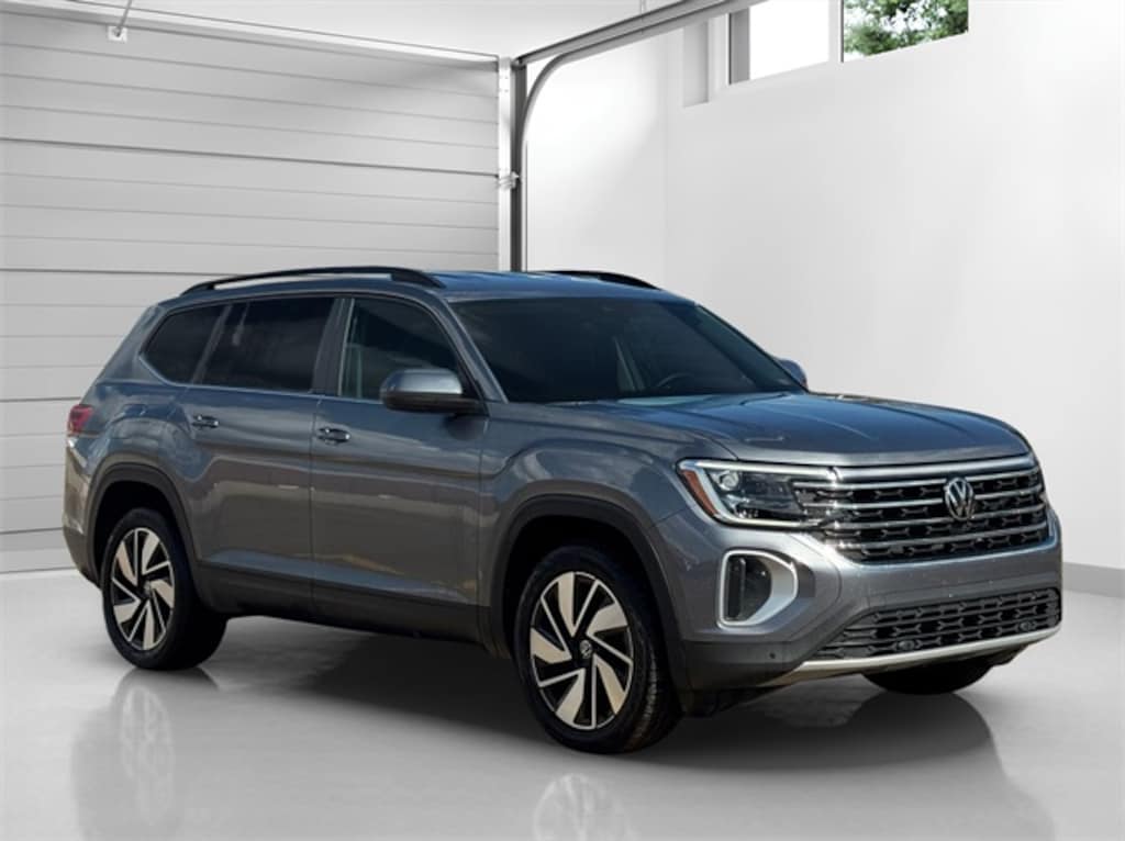 Certified 2024 Volkswagen Atlas 2.0T SE w/Technology SUV