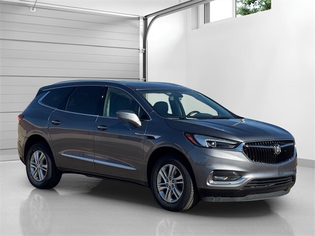 2020 Buick Enclave Essence photo 2