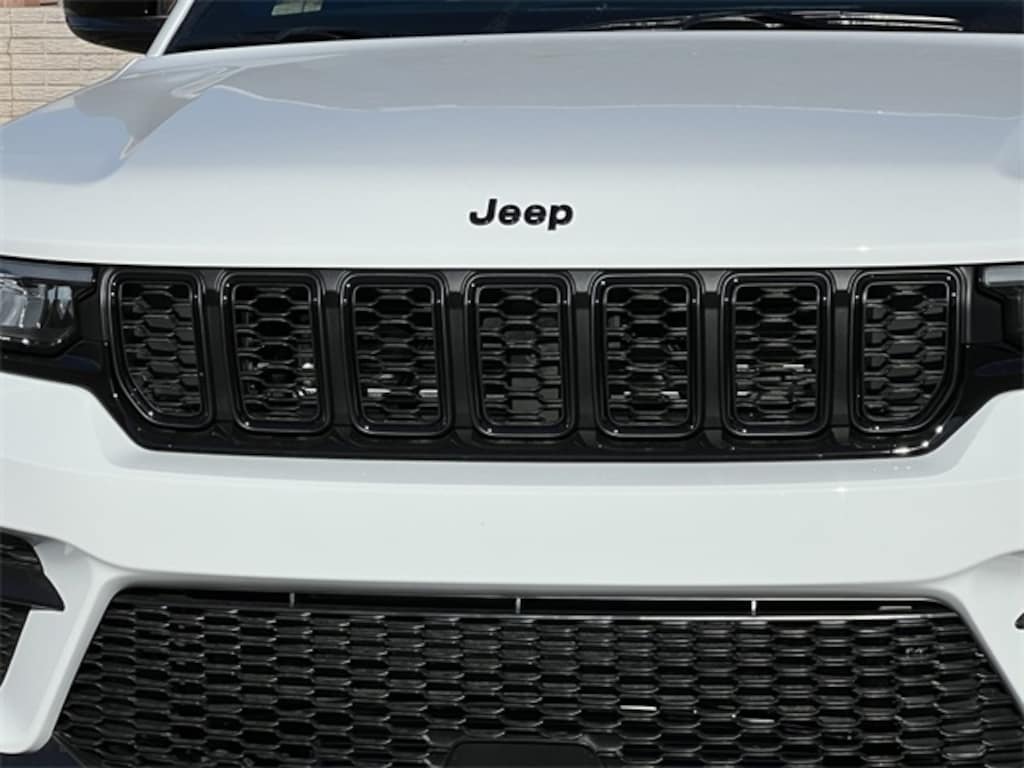 New 2025 Jeep Grand Cherokee ALTITUDE X 4X4 Sport Utility