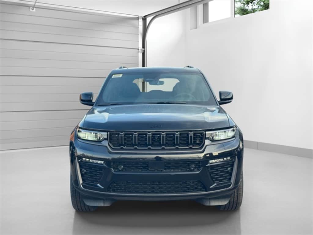 New 2026 Jeep Grand Cherokee LIMITED RESERVE 4X4 Sport Utility