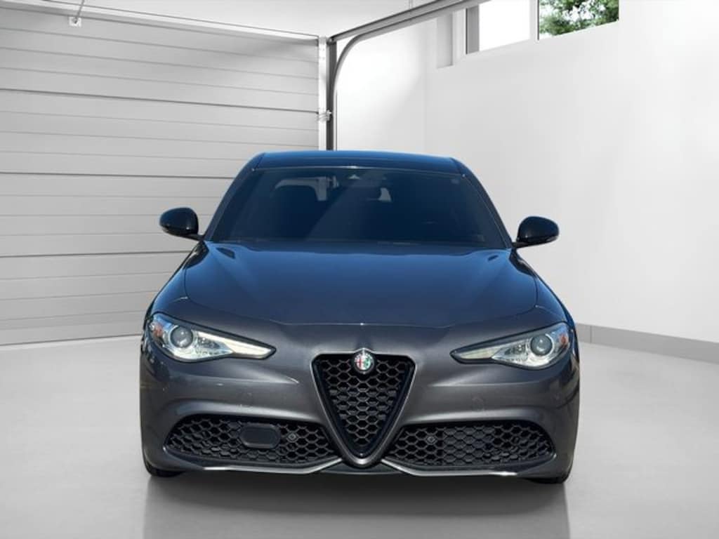 Used 2017 Alfa Romeo Giulia Base Sedan