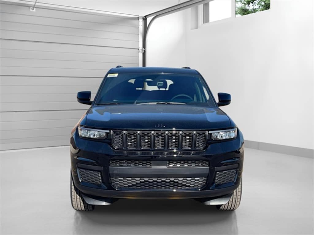 New 2025 Jeep Grand Cherokee L ALTITUDE X 4X4 Sport Utility