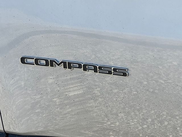2026 Jeep Compass Limited - Photo 12