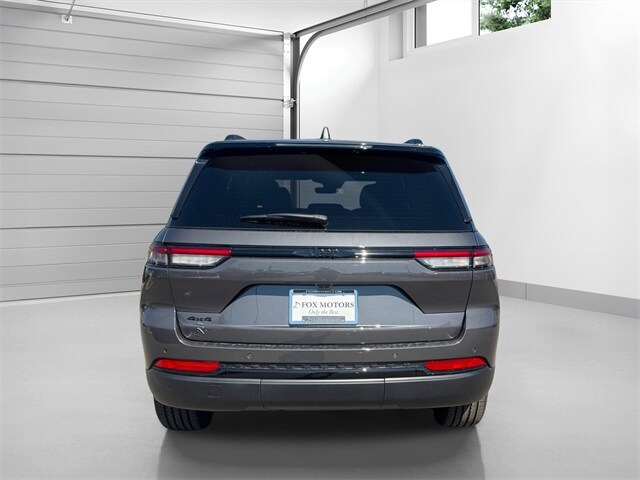2025 Jeep Grand Cherokee Altitude X photo 3