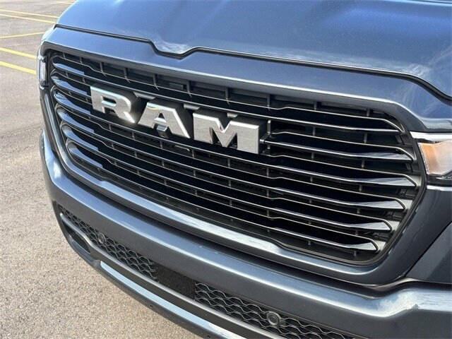 2026 Ram 1500 Laramie photo 4