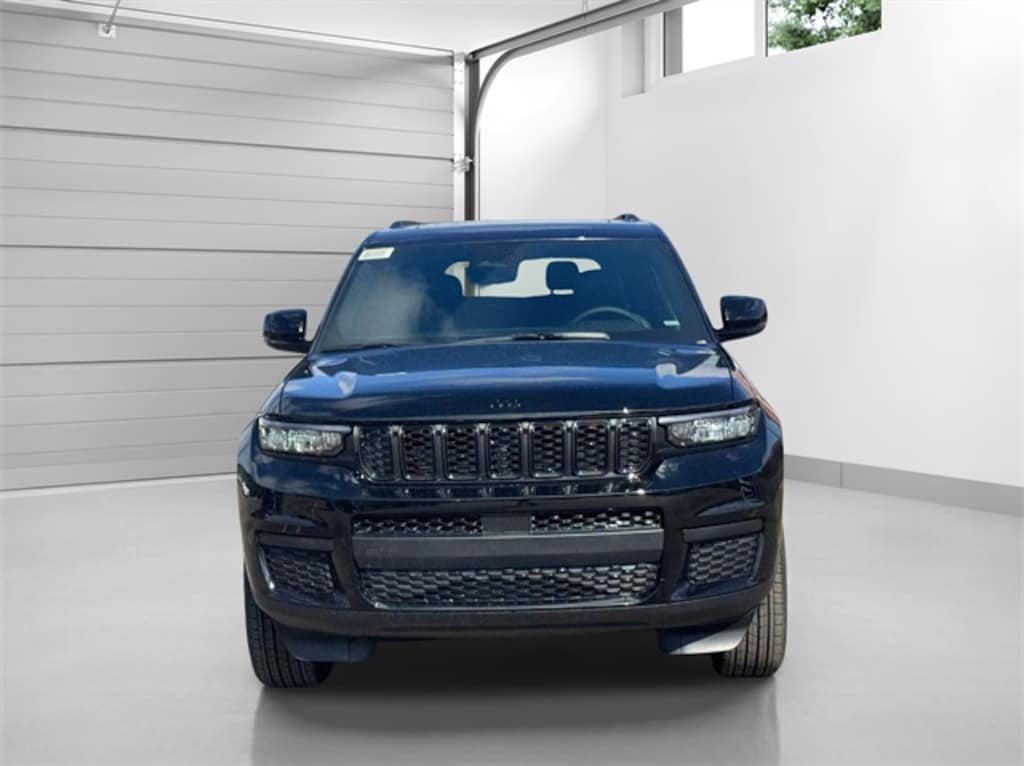 Used 2025 Jeep Grand Cherokee L Altitude X SUV