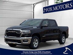 2025 Ram 1500 BIG HORN CREW CAB 4X4 5'7 BOX Pickup