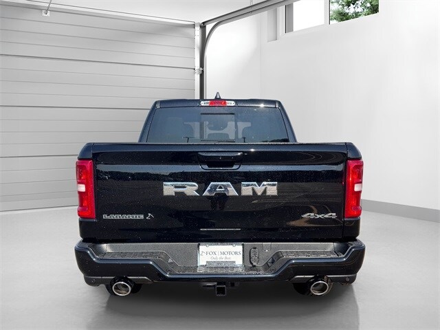 2026 Ram 1500 Laramie photo 3