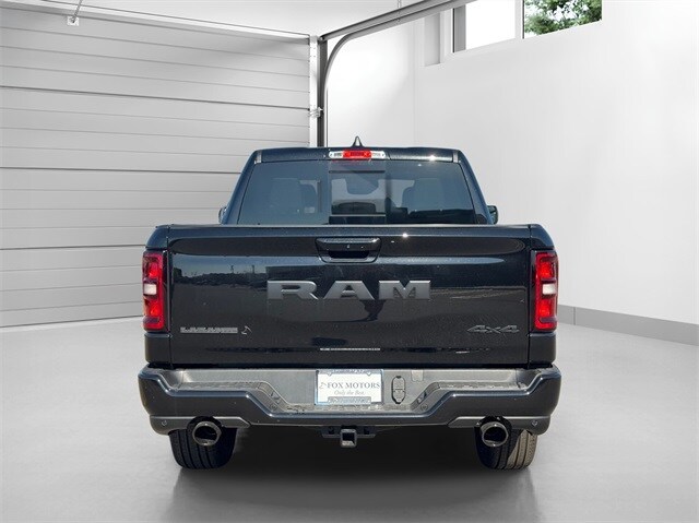 2026 Ram 1500 Laramie photo 3